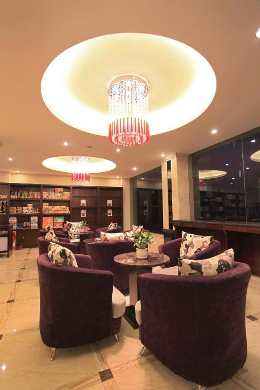 Perfect Season Hotel Guilin Exterior foto
